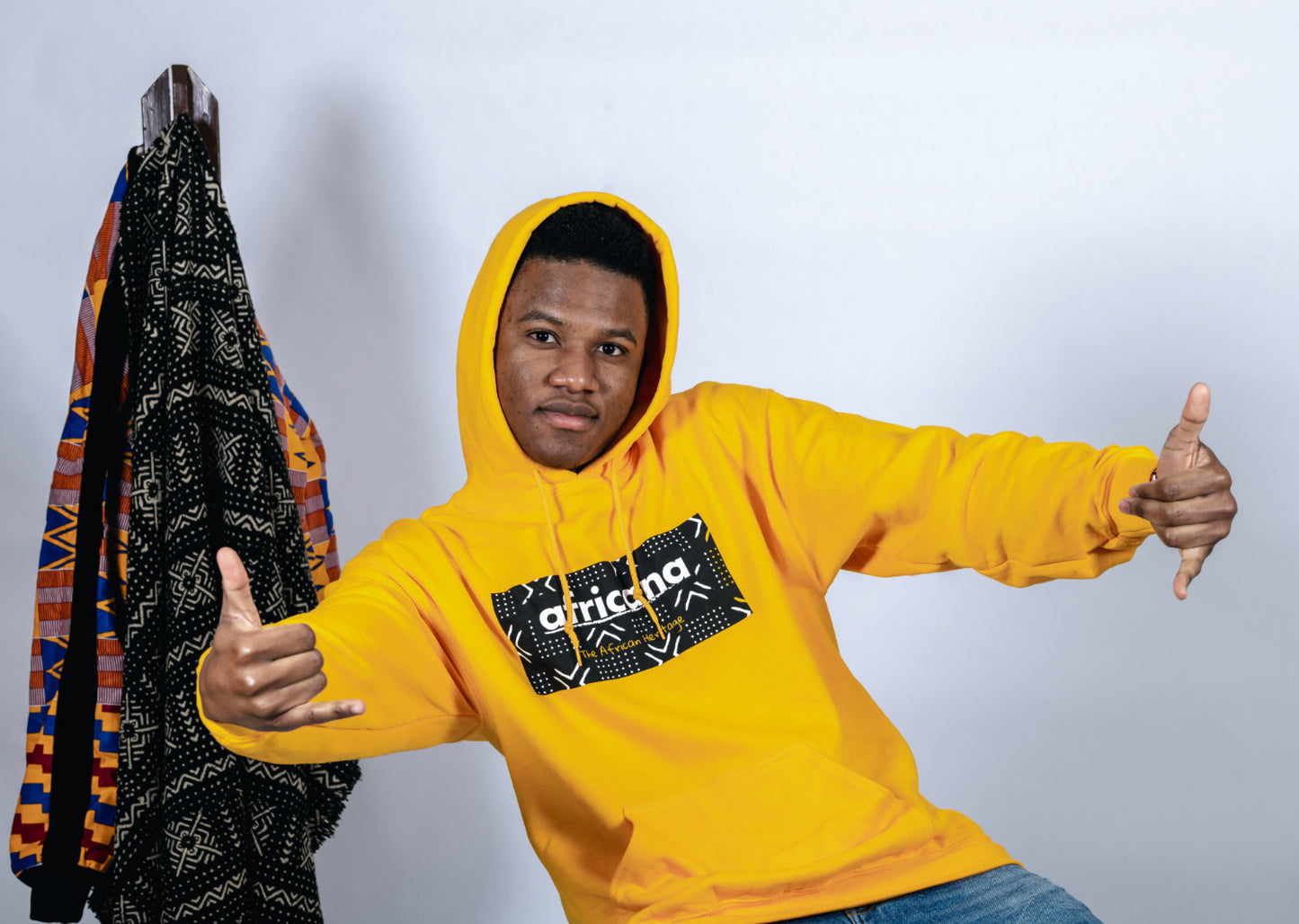 Pull à Capuche Africana Jaune